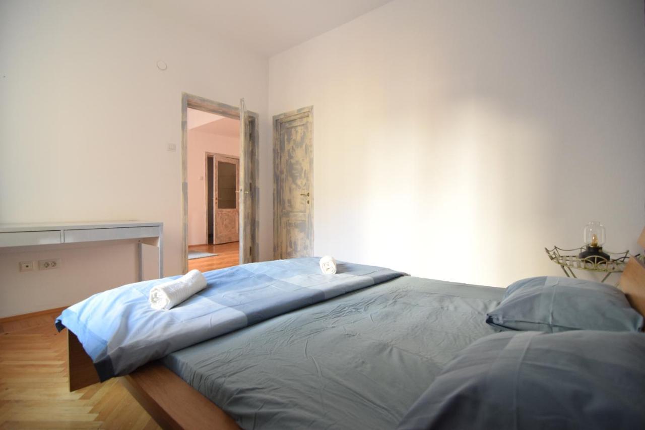 Bucharest Old Town Appartement Buitenkant foto
